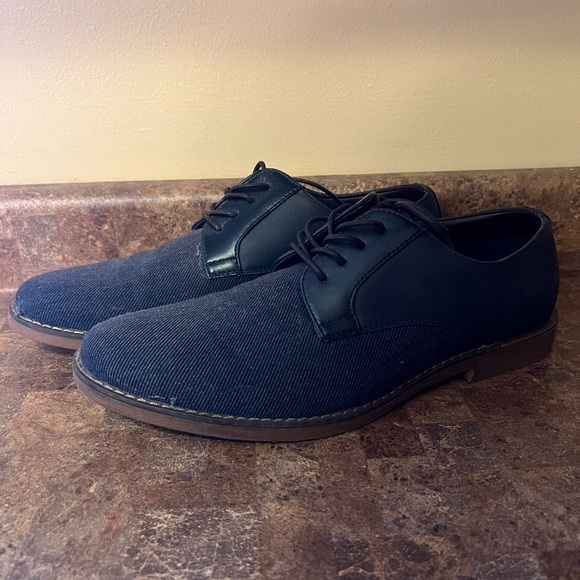 JF J. Ferrar Shoes - Picture 2 of 4